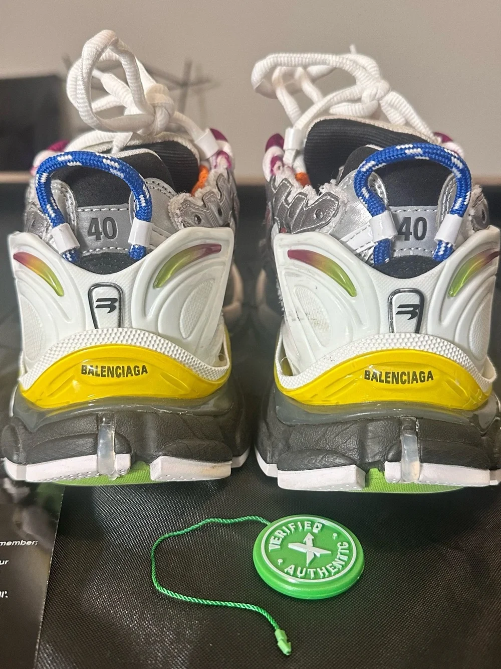 Balenciaga Multicolor Authentic Runner Sneaker - Picture 7 of 9